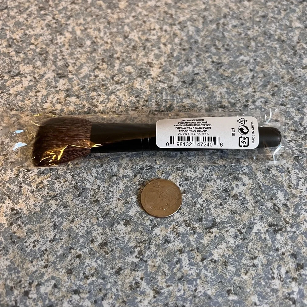 bareMinerals Bare Escentuals Black Handle Angled Face Brush Sealed NIP